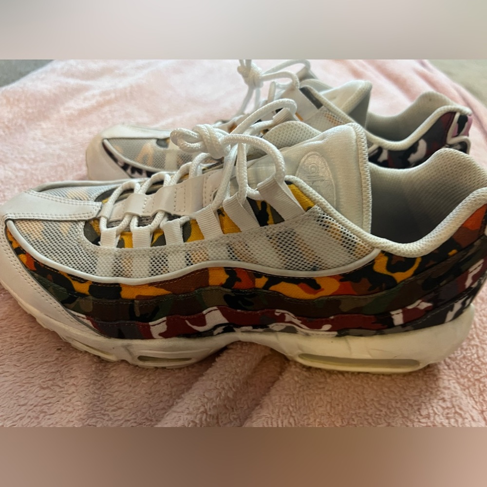 Nike Air Max men’s size 12